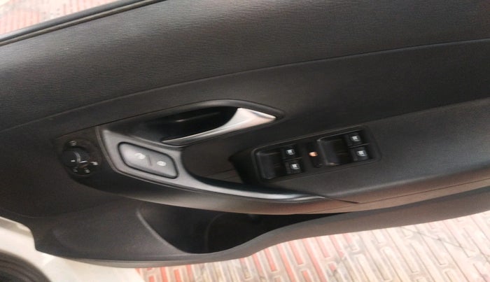 2019 Volkswagen Polo HIGHLINE PLUS 1.5, Diesel, Manual, 81,912 km, interior