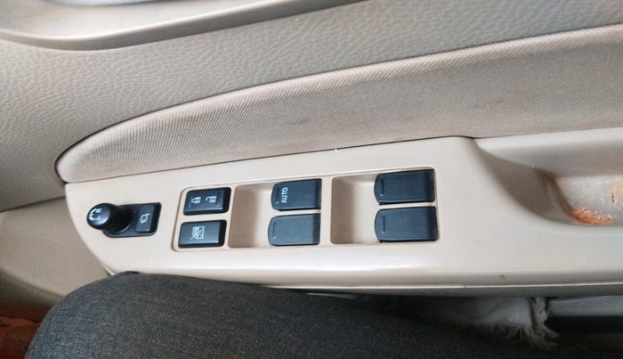 2015 Maruti Swift Dzire ZXI, Petrol, Manual, 1,09,899 km, interior