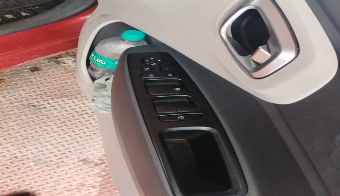 2020 Hyundai AURA SX PLUS 1.2 AMT, Petrol, Automatic, 66,592 km, interior