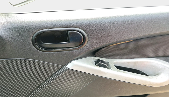 2011 Ford Figo ZXI 1.4 DIESEL, Diesel, Manual, 2,17,863 km, interior