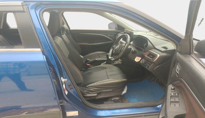 2023 Maruti BREZZA ZXI + SMART HYBRID, Petrol, Manual, 47,778 km, interior