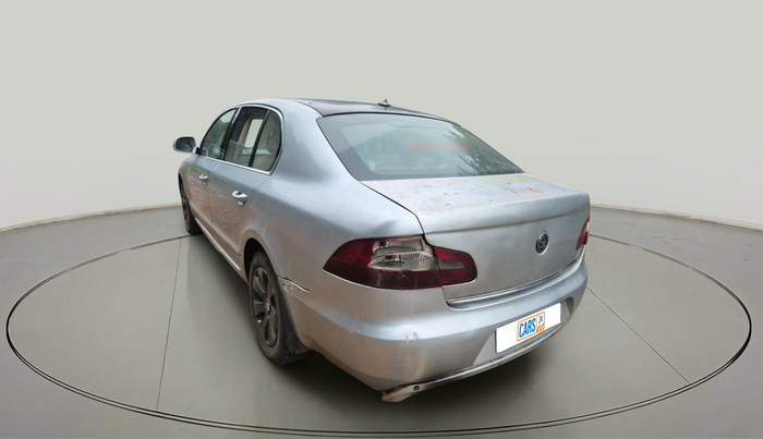 2010 Skoda Superb ELEGANCE 2.0 TDI CR AT, Diesel, Automatic, 1,21,385 km, exterior