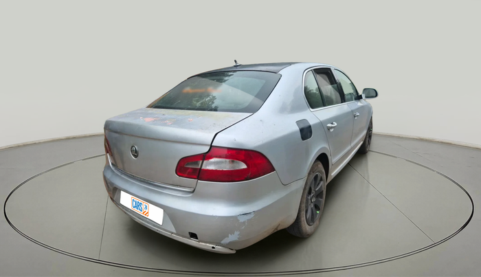 2010 Skoda Superb ELEGANCE 2.0 TDI CR AT, Diesel, Automatic, 1,21,385 km, exterior