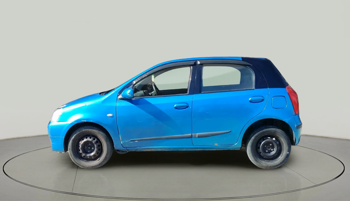 2012 Toyota Etios Liva GD, Diesel, Manual, 80,954 km, exterior