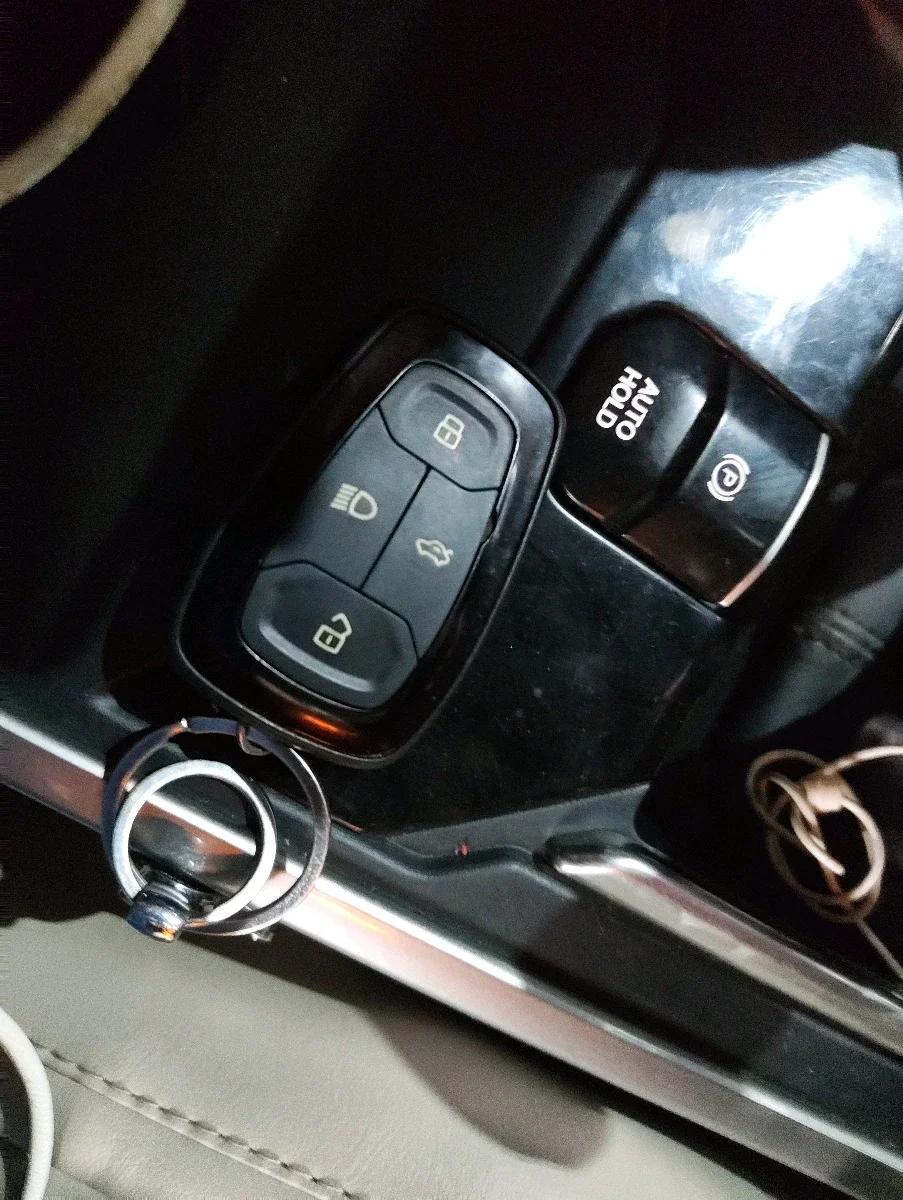 2021 Tata Safari XZ PLUS 6 S, Diesel, Manual, 73,057 km, interior