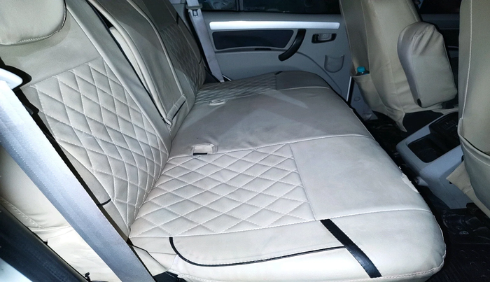 2018 Mahindra Scorpio S11 2WD, Diesel, Manual, 81,705 km, interior