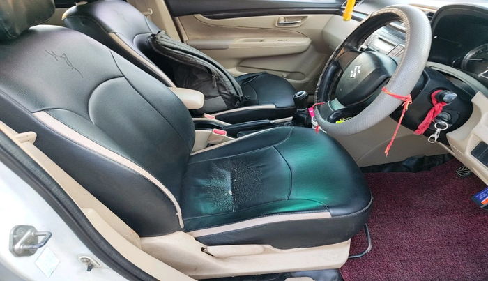 2015 Maruti Ciaz VXI, Petrol, Manual, 1,24,659 km, interior