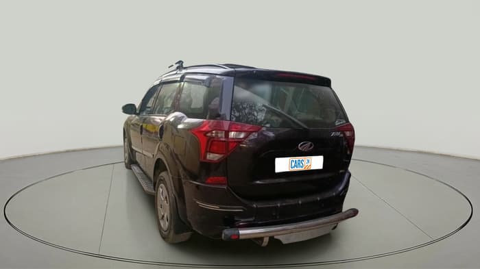 2020 Mahindra XUV500 W5, Diesel, Manual, 21,585 km, exterior