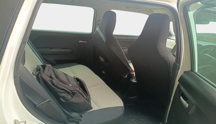 2025 Maruti New Wagon-R ZXI 1.2, Petrol, Manual, 1,023 km, interior