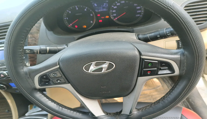 2013 Hyundai Verna FLUIDIC 1.4 CRDI EX, Diesel, Manual, 85,588 km, interior