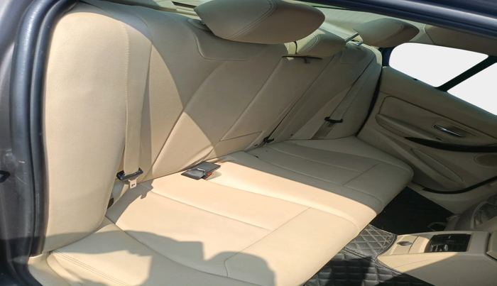 2012 BMW 3 Series 320d, Diesel, Automatic, 45,055 km, interior