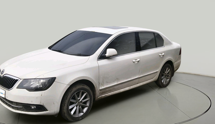 2015 Skoda Superb ELEGANCE 1.8 TSI MT, Petrol, Manual, 73,930 km, exterior