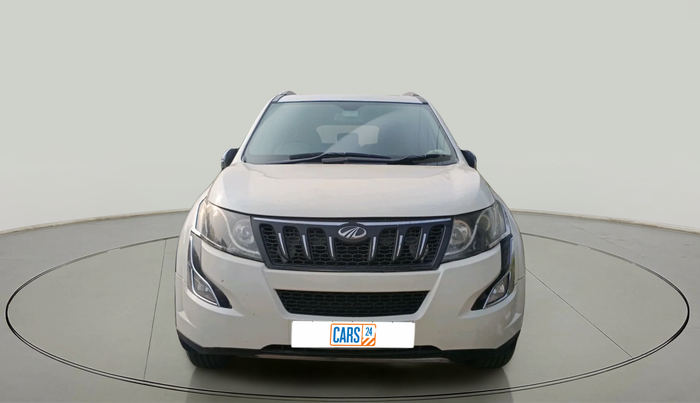 2016 Mahindra XUV500 W10, Diesel, Manual, 1,20,281 km, exterior