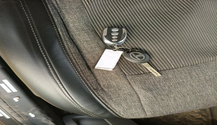 2020 Tata ALTROZ XM PETROL, Petrol, Manual, 18,027 km, interior