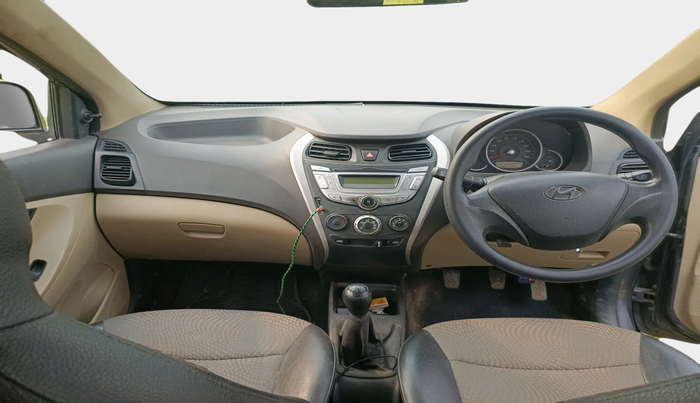 2016 Hyundai Eon MAGNA +, Petrol, Manual, 42,432 km, interior