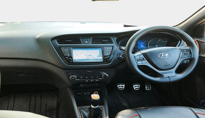 2017 Hyundai i20 Active 1.2 SX, Petrol, Manual, 33,668 km, interior