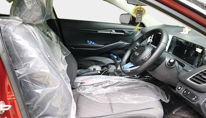 2025 KIA SELTOS HTK Plus (O) 1.5 Petrol MT, Petrol, Manual, 4,100 km, interior