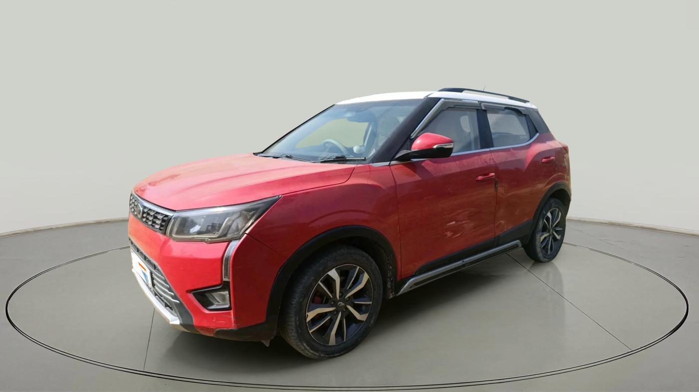2022 Mahindra XUV300 W8 (O) 1.5 DIESEL, Diesel, Manual, 57,562 km, exterior