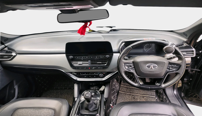 2022 Tata Safari XZ PLUS DARK EDITION, Diesel, Manual, 61,435 km, interior