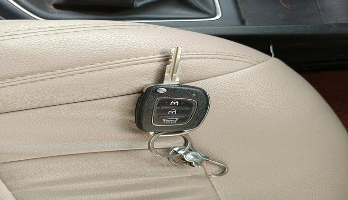 2017 Hyundai Elite i20 ASTA 1.2, Petrol, Manual, 17,311 km, interior