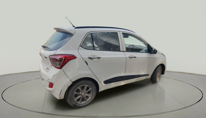 2016 Hyundai Grand i10 ASTA 1.1 CRDI (O), Diesel, Manual, 1,40,002 km, exterior
