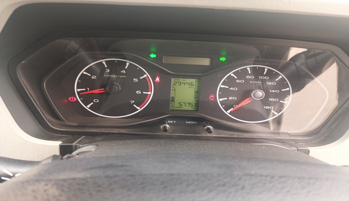 2022 Mahindra Scorpio S7, Diesel, Manual, 57,753 km, interior