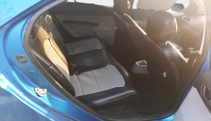 2024 Tata Tiago XT CNG, Petrol, Manual, 19,465 km, interior