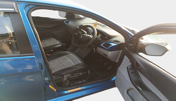 2024 Tata Tiago XT CNG, Petrol, Manual, 19,465 km, interior