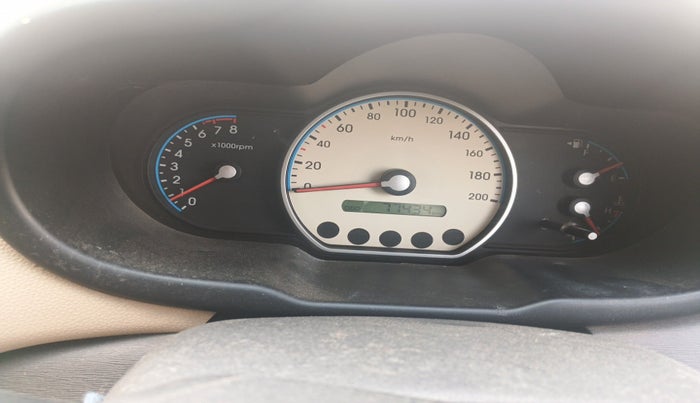 2010 Hyundai i10 MAGNA 1.2, Petrol, Manual, 77,434 km, interior