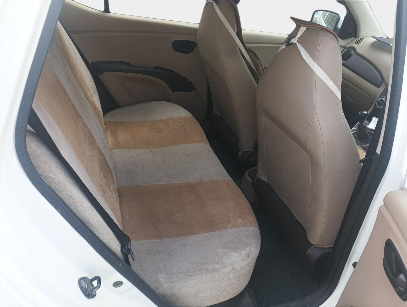 2010 Hyundai i10 MAGNA 1.2, Petrol, Manual, 77,434 km, interior