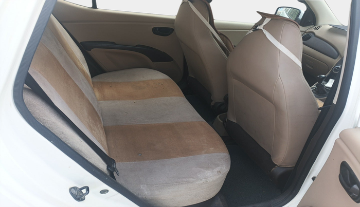 2010 Hyundai i10 MAGNA 1.2, Petrol, Manual, 77,434 km, interior