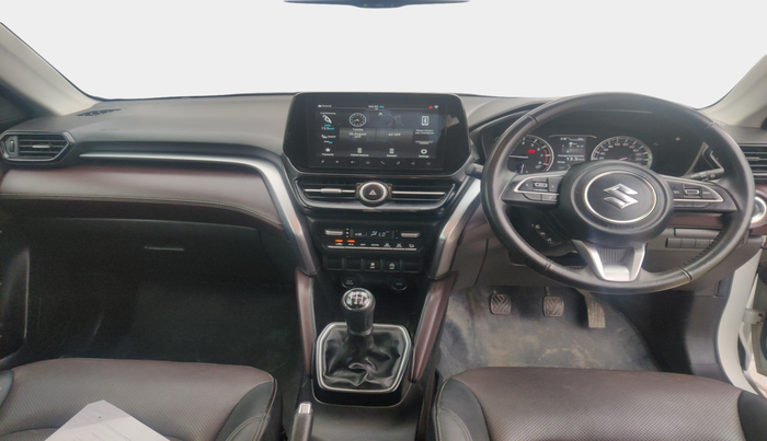 2023 Maruti Grand Vitara ALPHA SMART HYBRID ALLGRIP DUAL TONE, Petrol, Manual, 37,166 km, interior