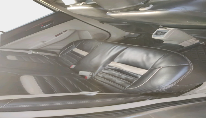 2019 Maruti Dzire VDI, Diesel, Manual, 1,00,104 km, interior