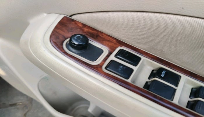 2019 Maruti Dzire VDI, Diesel, Manual, 1,00,104 km, interior