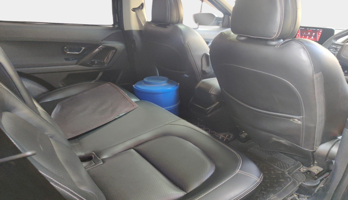 2022 Tata Safari XTA PLUS DARK EDITION, Diesel, Automatic, 52,584 km, interior