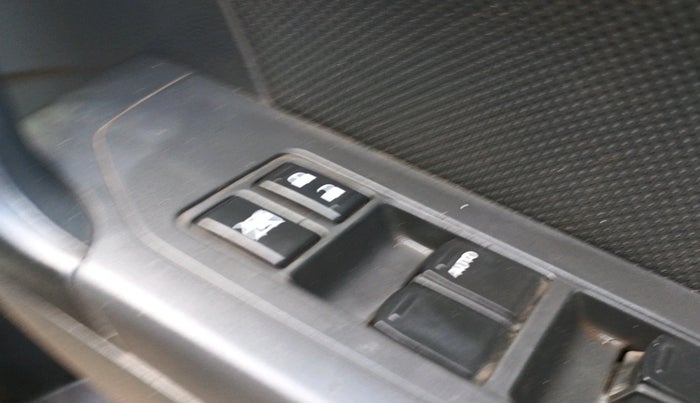 2018 Maruti Vitara Brezza VDI (O), Diesel, Manual, 48,091 km, interior