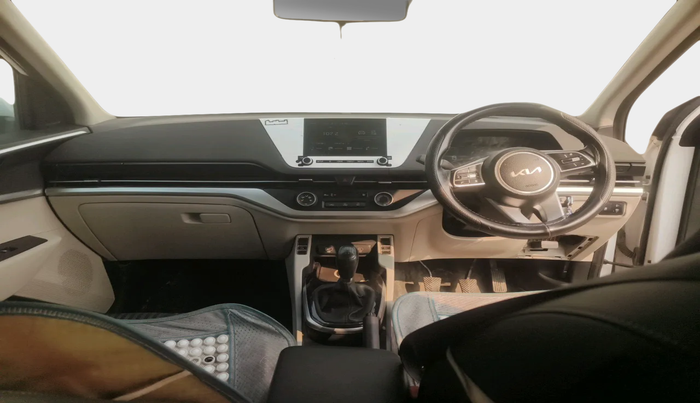 2022 KIA CARENS PRESTIGE 1.5 PETROL 7 STR, Petrol, Manual, 57,602 km, interior