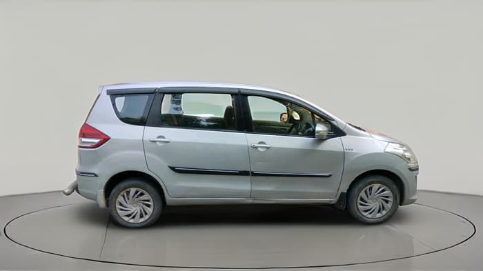 2013 Maruti Ertiga ZXI, CNG, Manual, 2,24,275 km, exterior
