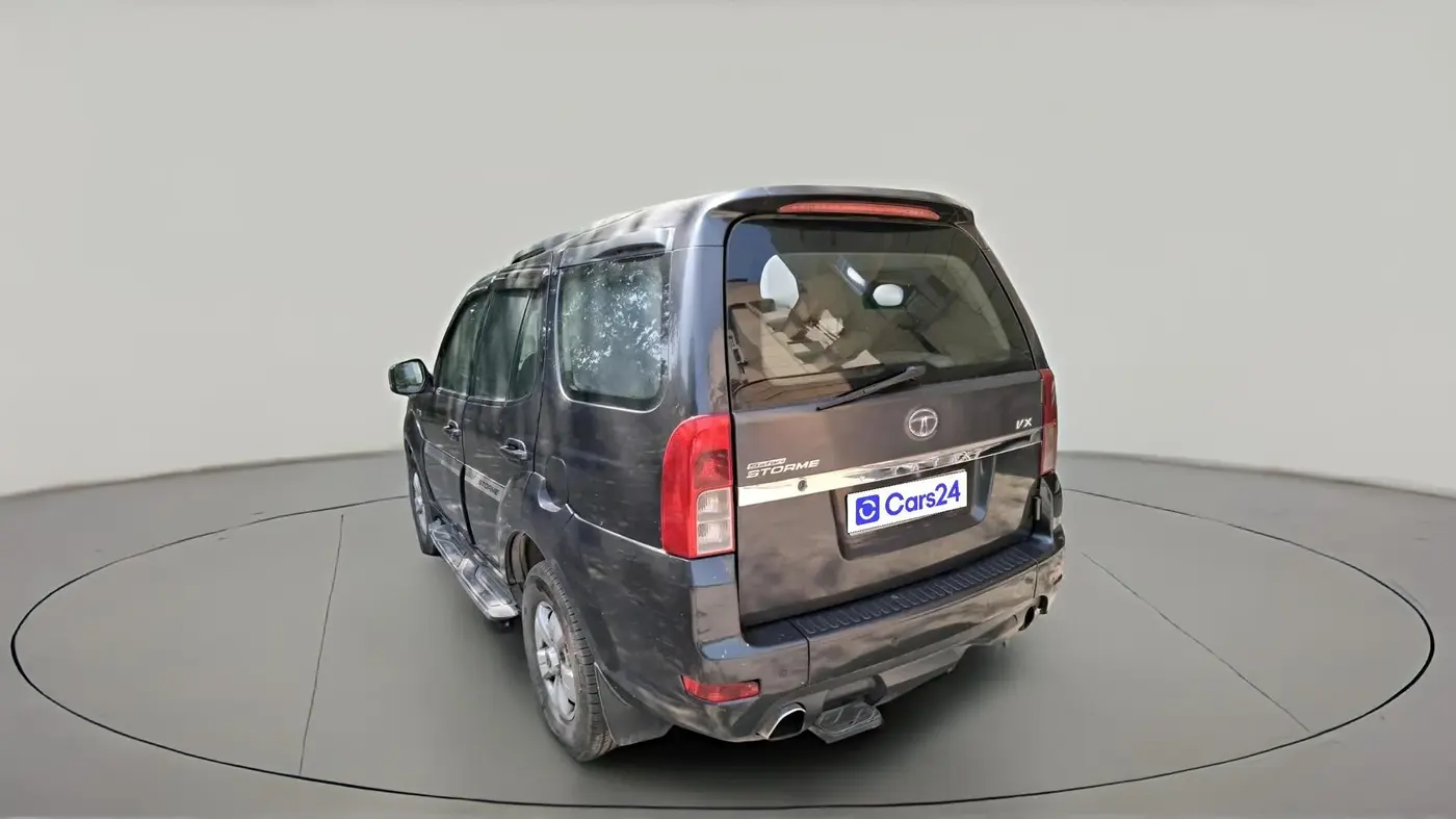 2016 Tata Safari Storme 2.2 VX 4X2, Diesel, Manual, 1,82,790 km, exterior