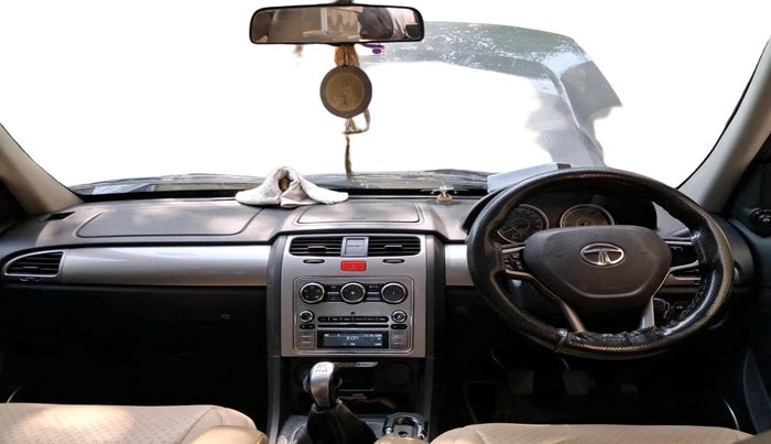2016 Tata Safari Storme 2.2 VX 4X2, Diesel, Manual, 1,82,690 km, interior