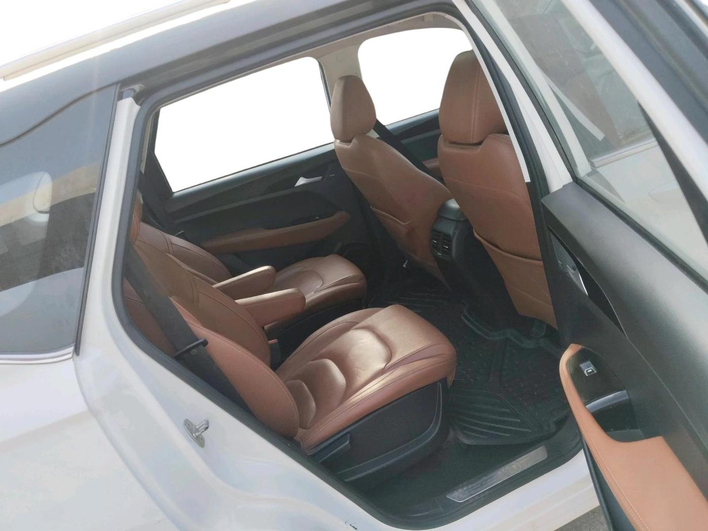 2022 MG HECTOR PLUS SHARP 2.0 DIESEL TURBO MT 6-STR, Diesel, Manual, 70,559 km, interior