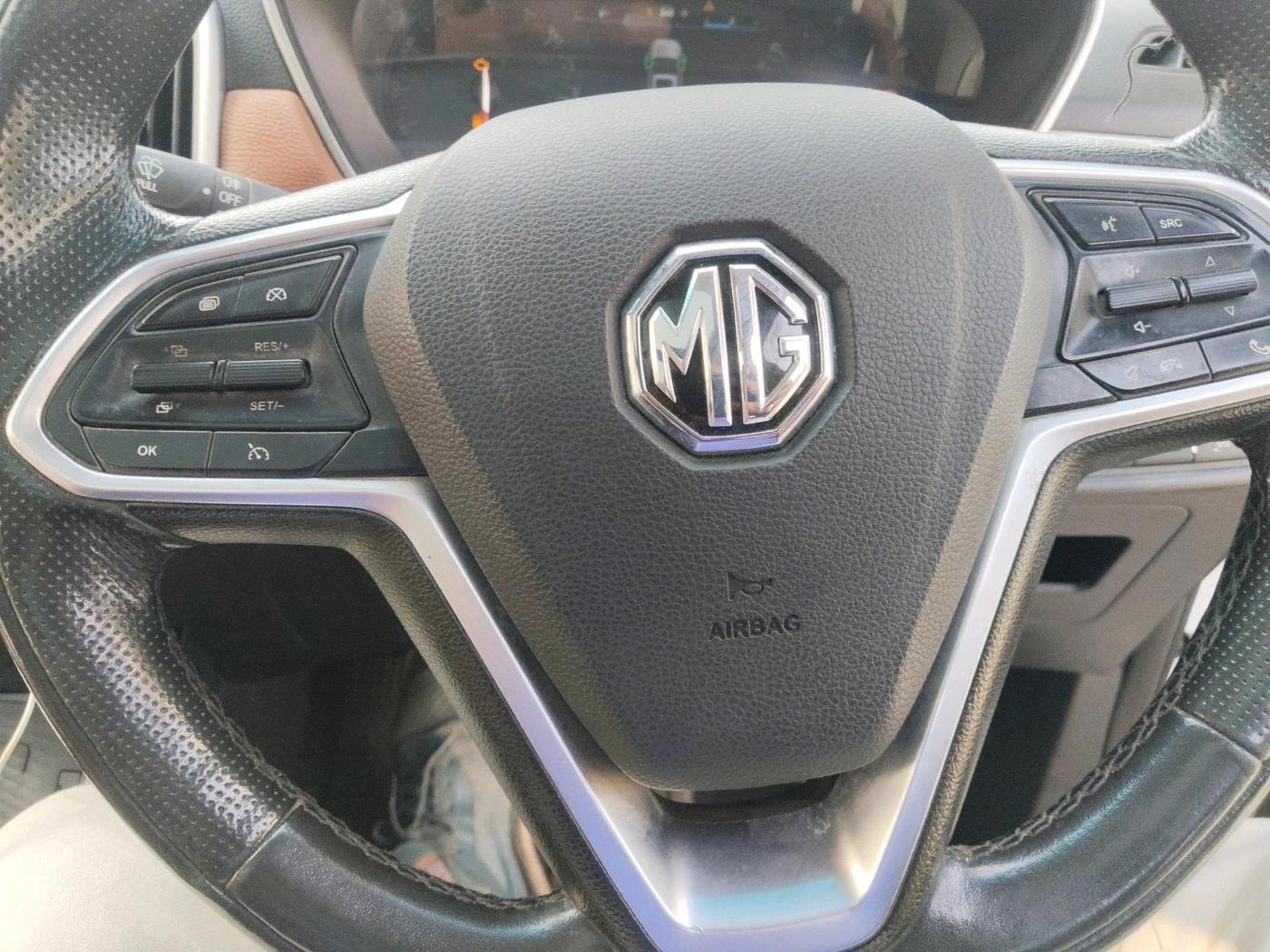 2022 MG HECTOR PLUS SHARP 2.0 DIESEL TURBO MT 6-STR, Diesel, Manual, 70,559 km, interior