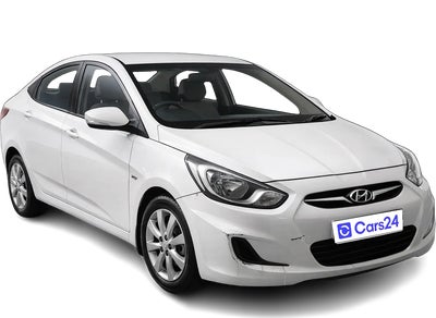 2011 Hyundai Verna - Sedan - Petrol - Manual - ₹1.43 lakh