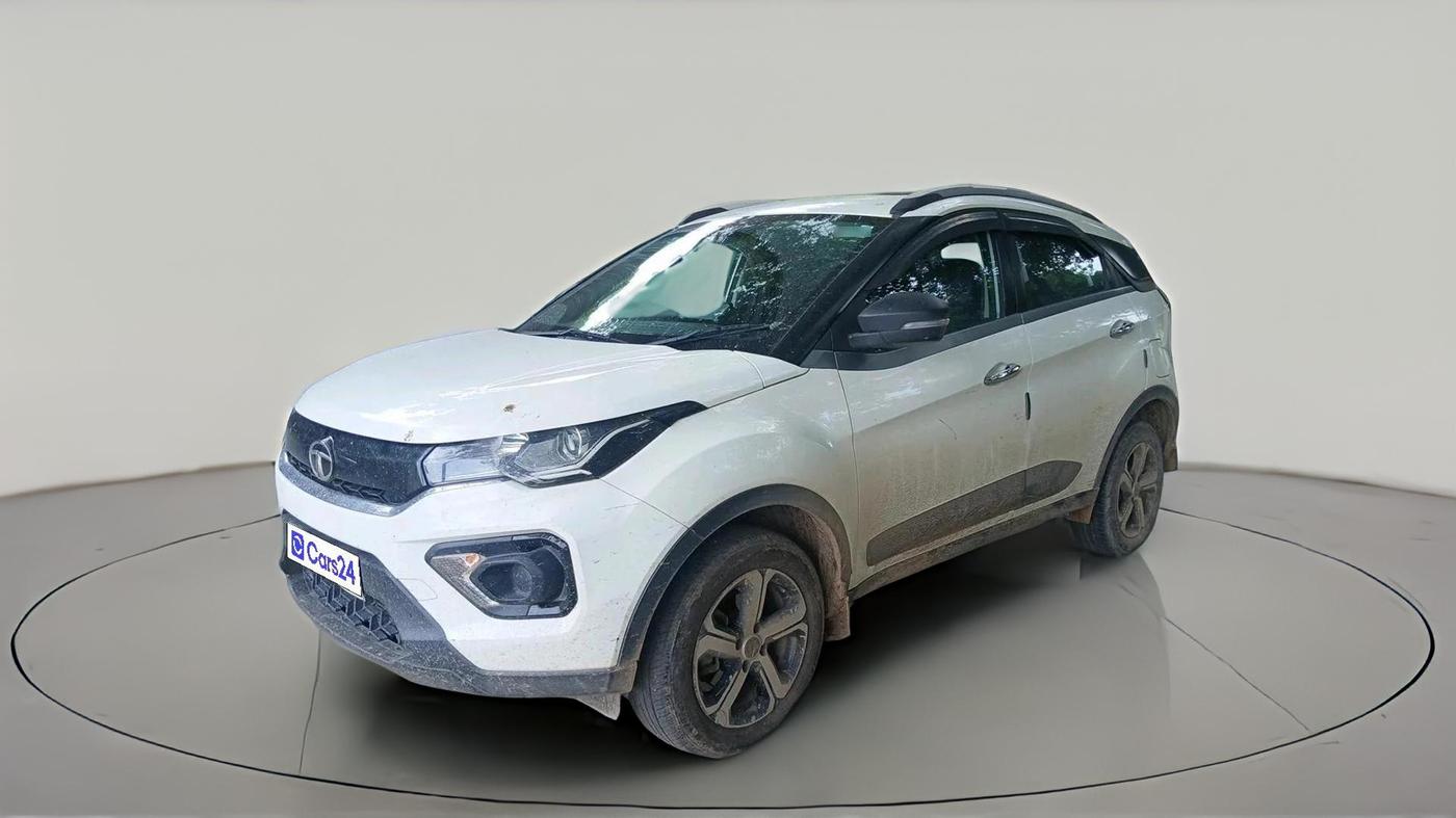 2021 Tata NEXON XM SUNROOF DIESEL, Diesel, Manual, 1,00,897 km, exterior