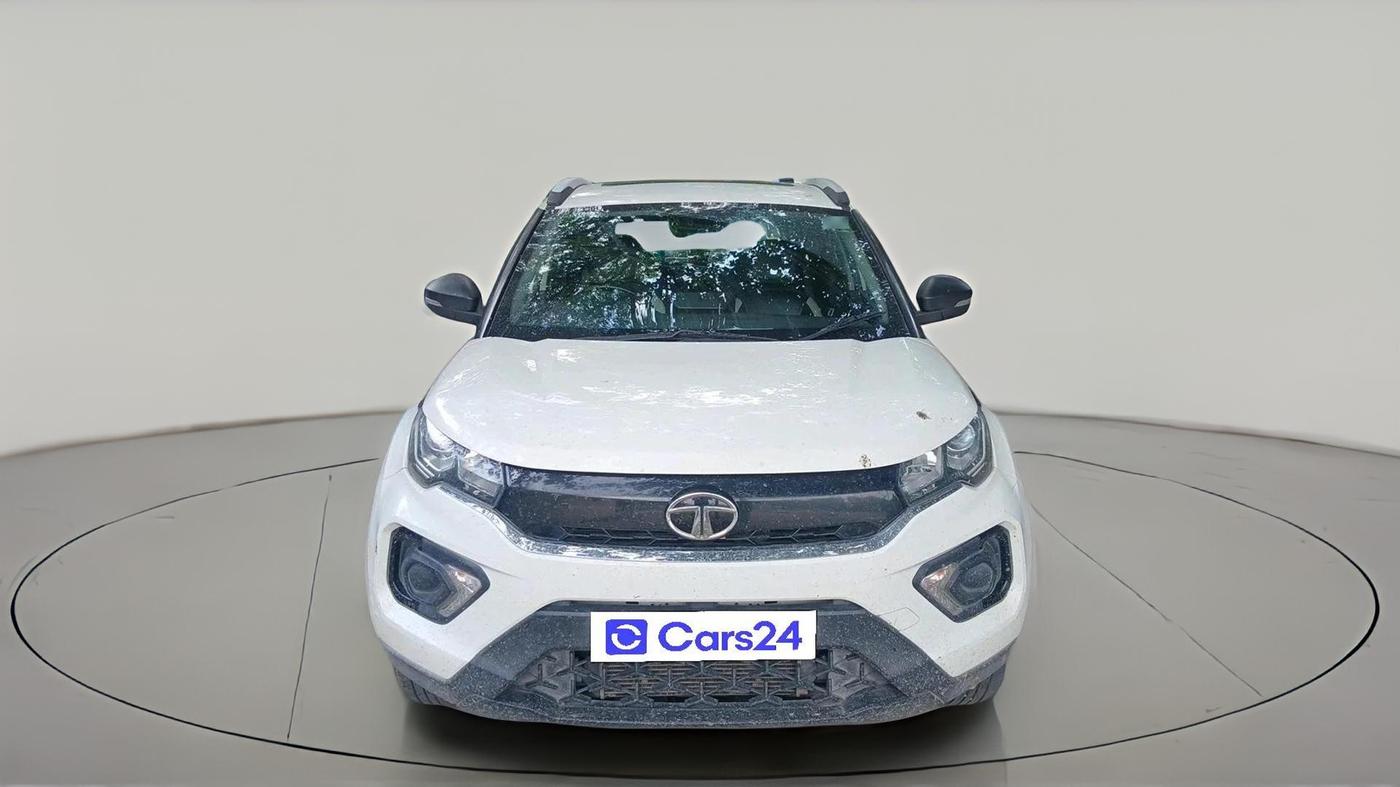 2021 Tata NEXON XM SUNROOF DIESEL, Diesel, Manual, 1,00,897 km, exterior