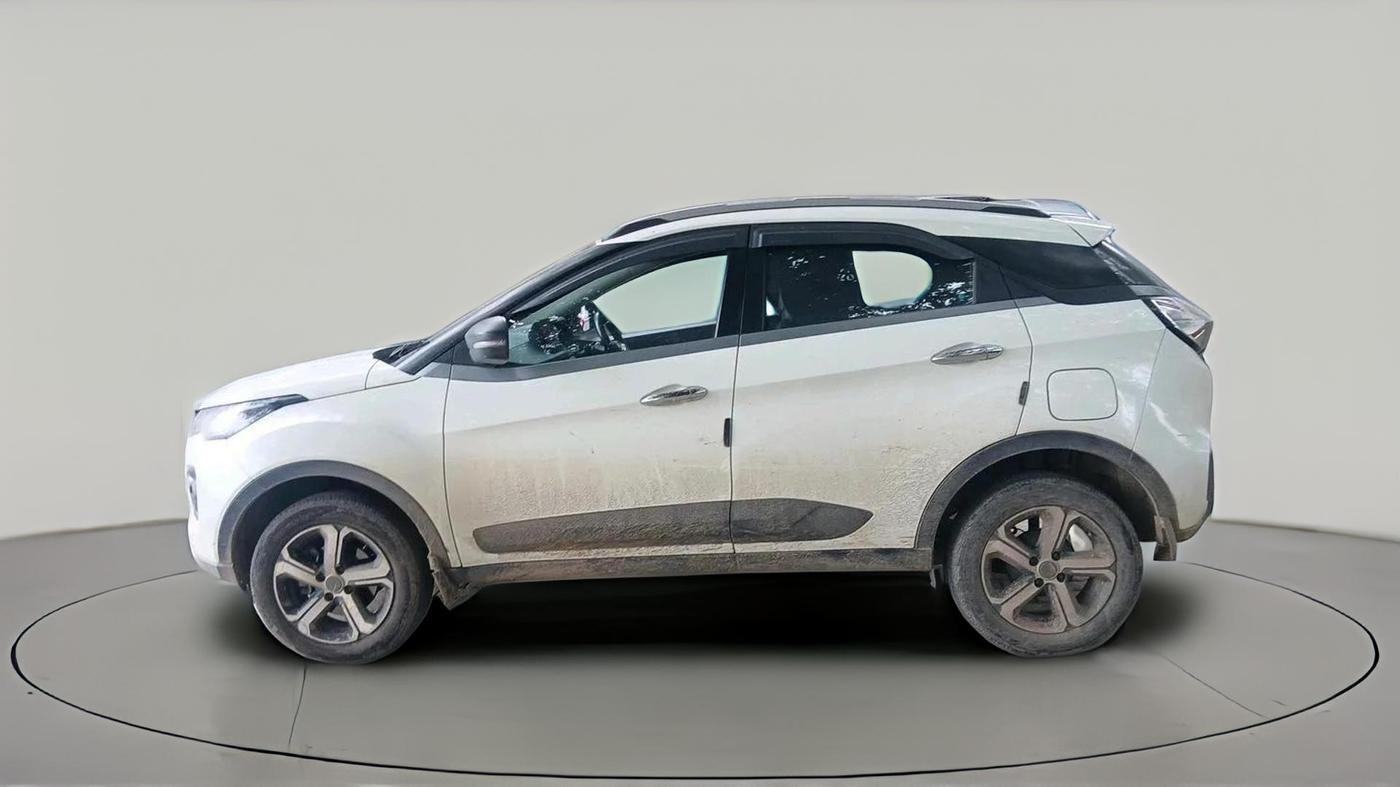 2021 Tata NEXON XM SUNROOF DIESEL, Diesel, Manual, 1,00,897 km, exterior