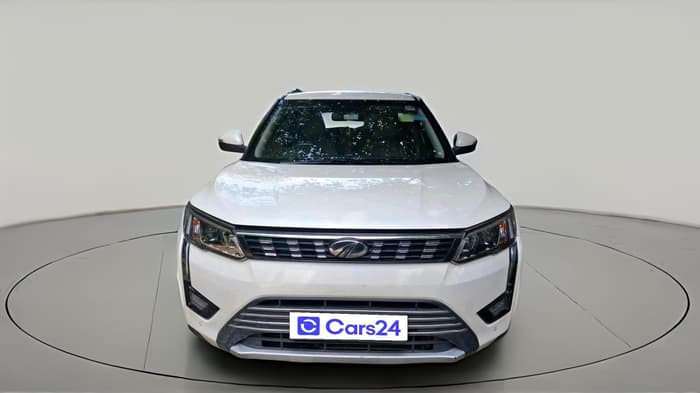 2022 Mahindra XUV300 W8 (O) 1.2 PETROL, Petrol, Manual, 35,736 km, exterior