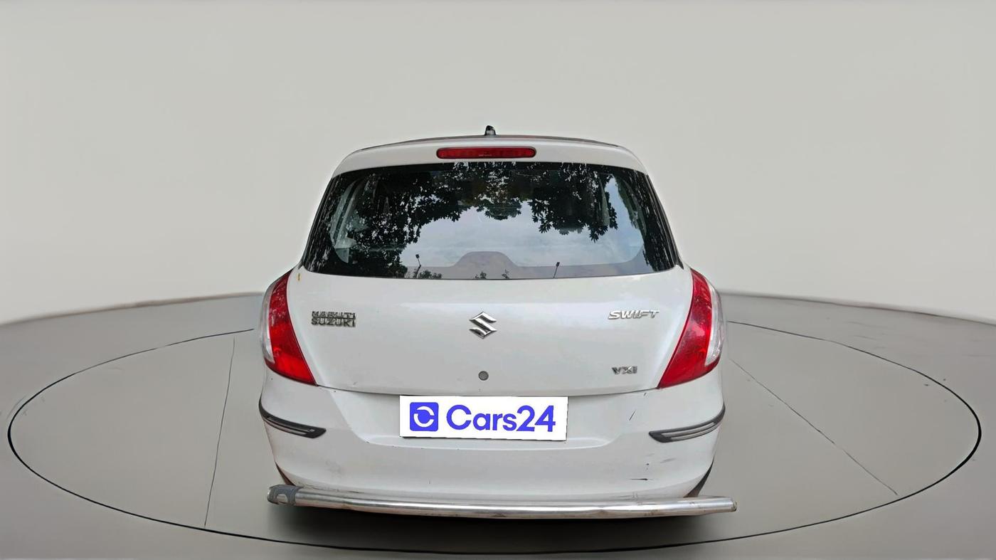 2014 Maruti Swift VXI, CNG, Manual, 1,01,345 km, exterior