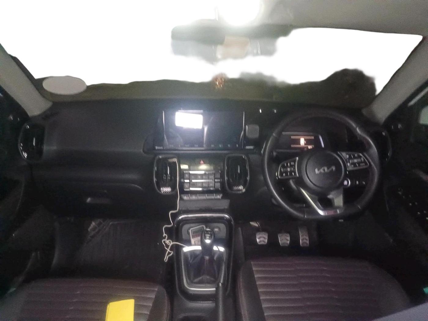 2022 KIA SONET GTX PLUS 1.5, Diesel, Manual, 48,755 km, interior