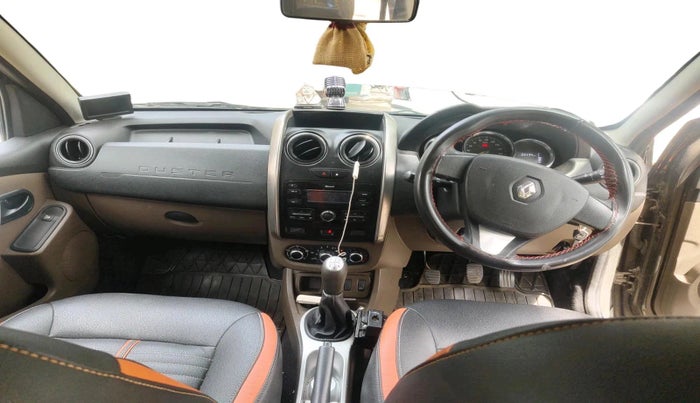 2018 Renault Duster RXL PETROL, Petrol, Manual, 33,174 km, interior